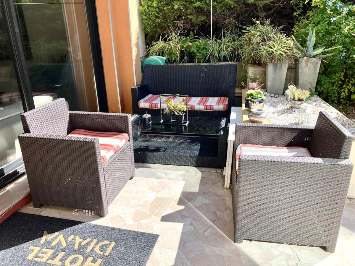 Hotel Diana Vence Bagian luar foto